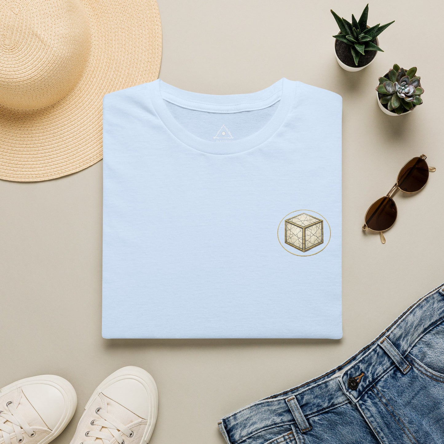 The Perfect Solid of the Fourfold T-Shirt