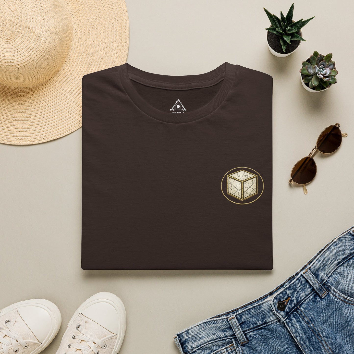 The Perfect Solid of the Fourfold T-Shirt