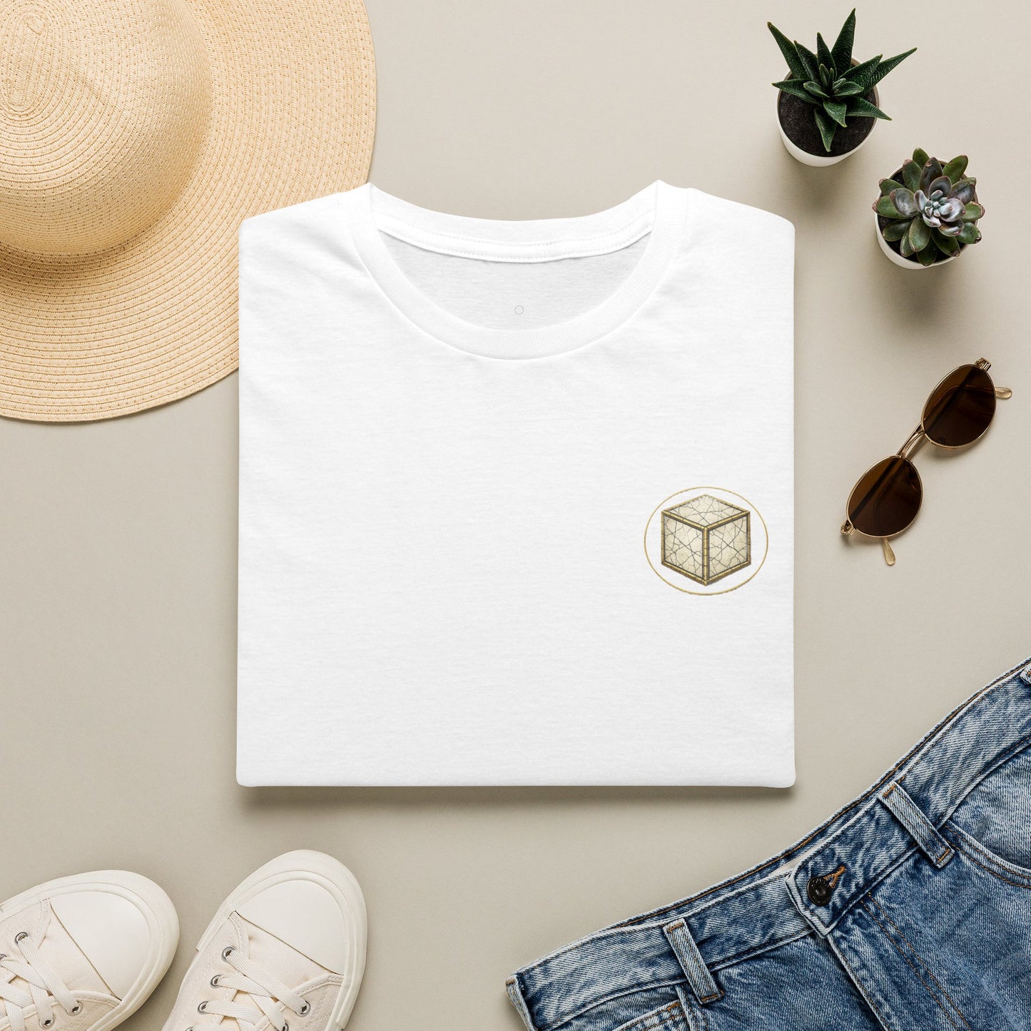 The Perfect Solid of the Fourfold T-Shirt