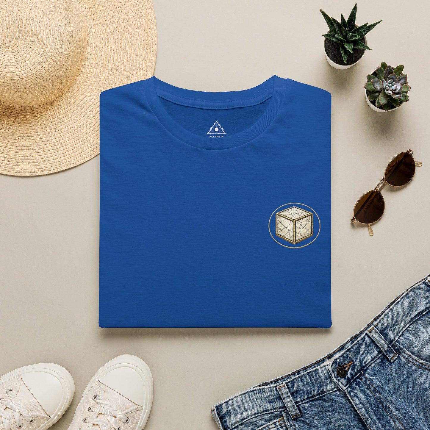 The Perfect Solid of the Fourfold T-Shirt