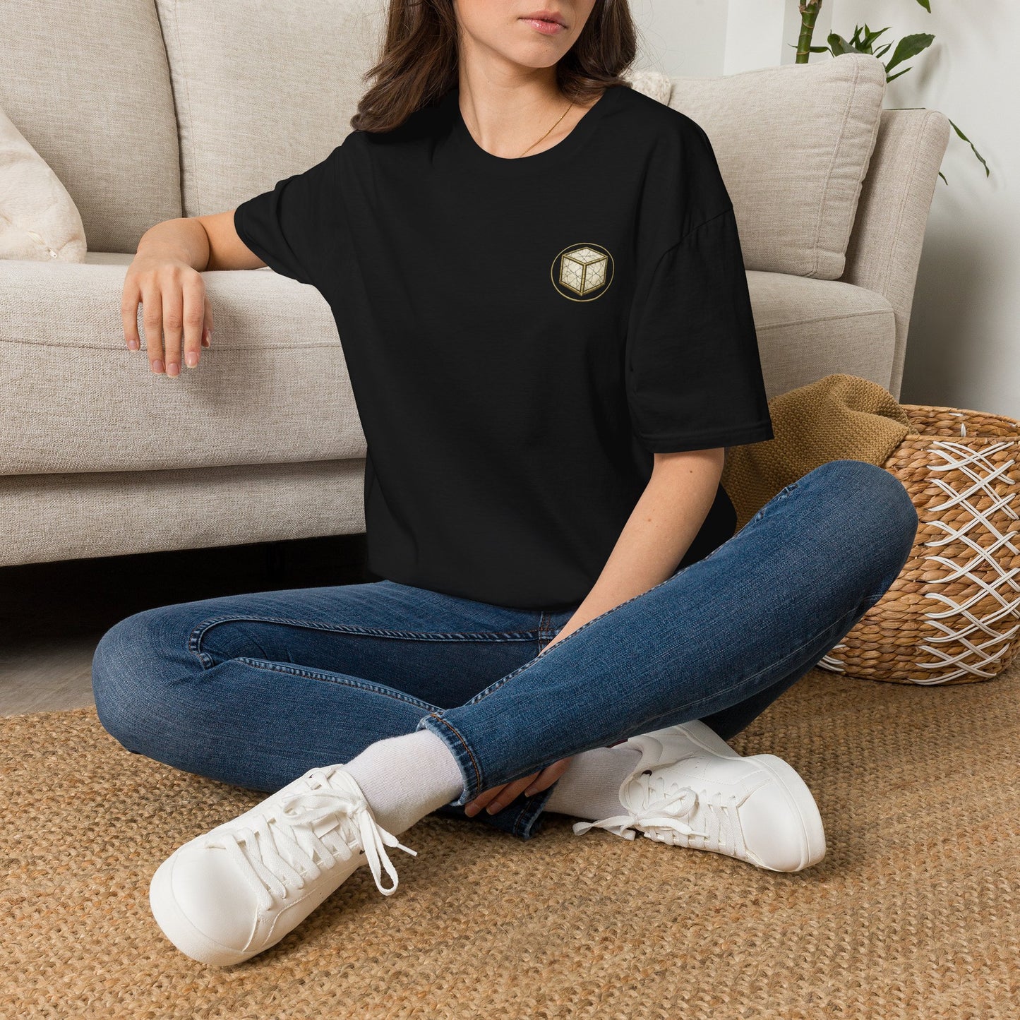 The Perfect Solid of the Fourfold T-Shirt