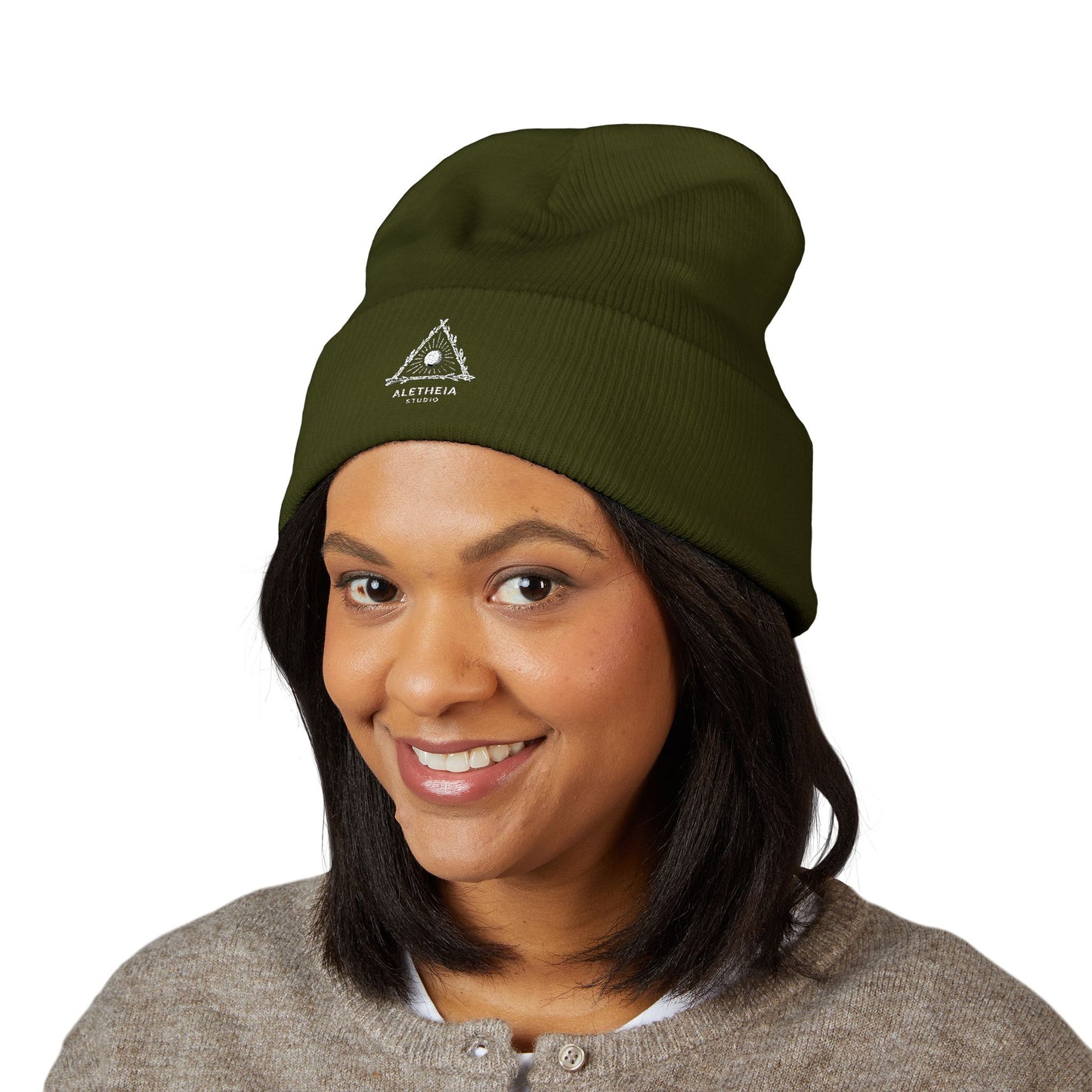 Embroidered Heart Rose Cuffed Beanie – Minimal White Knit Winter Hat